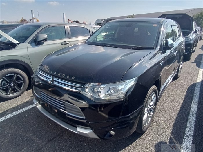 2013 Mitsubishi OUTLANDER PHEV