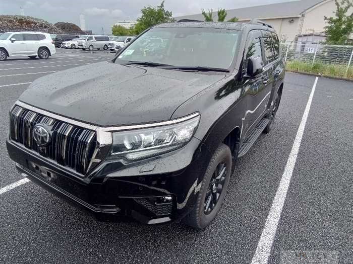 2021 Toyota Land Cruiser Prado