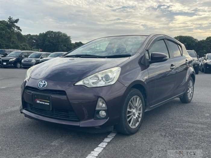 2014 Toyota AQUA