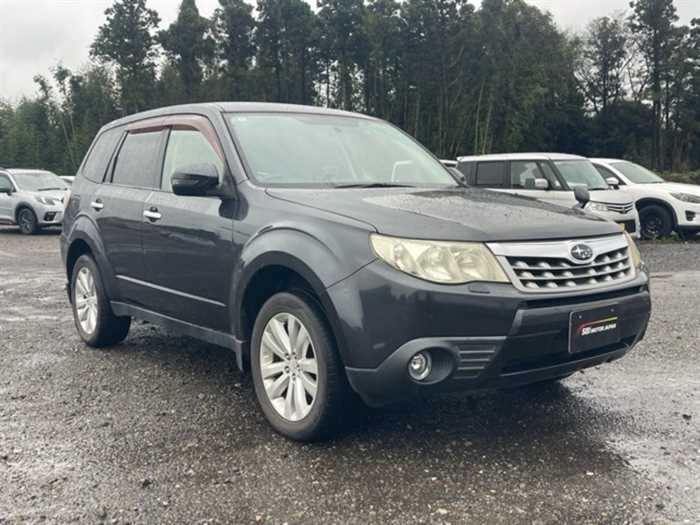 Subaru Forester 2012 photo 2