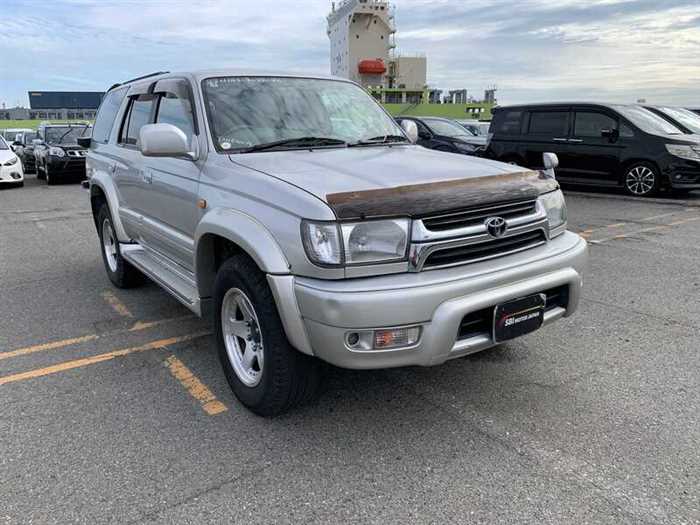 Toyota Hilux Surf 2000 photo 2
