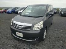 2012 Toyota Noah