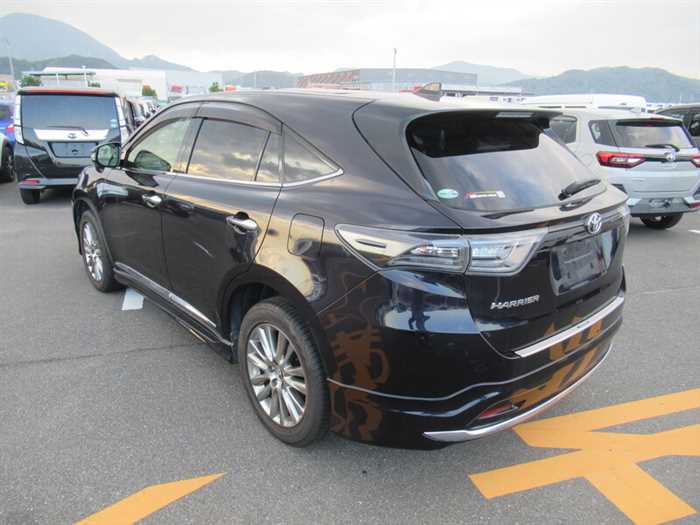 Toyota Harrier 2017 photo 3