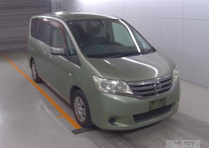 2011 Nissan Serena