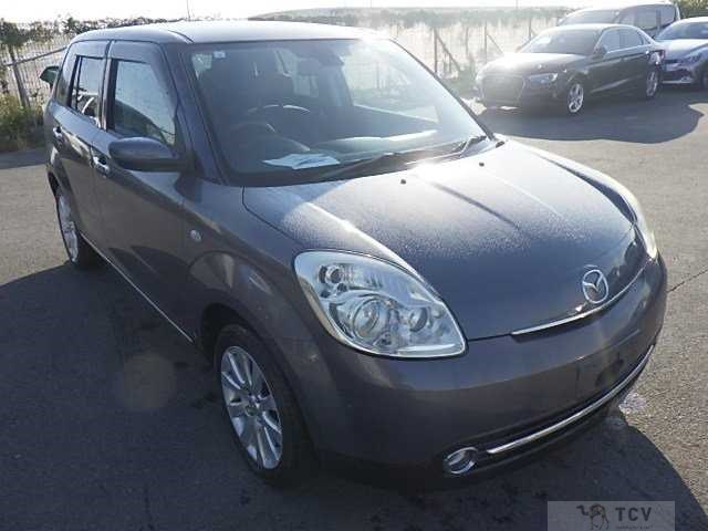 2007 Mazda Verisa