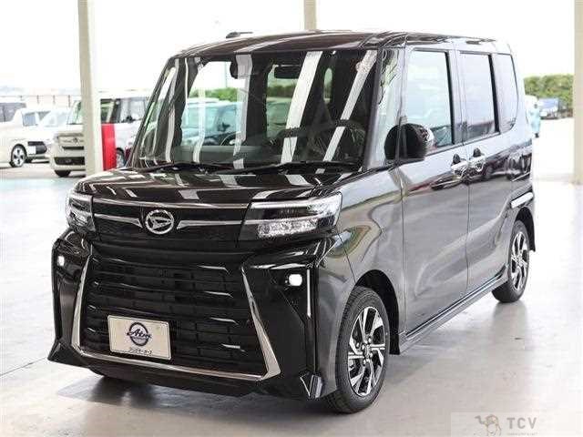 2023 Daihatsu Tanto Custom