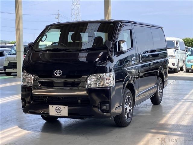 2023 Toyota Hiace