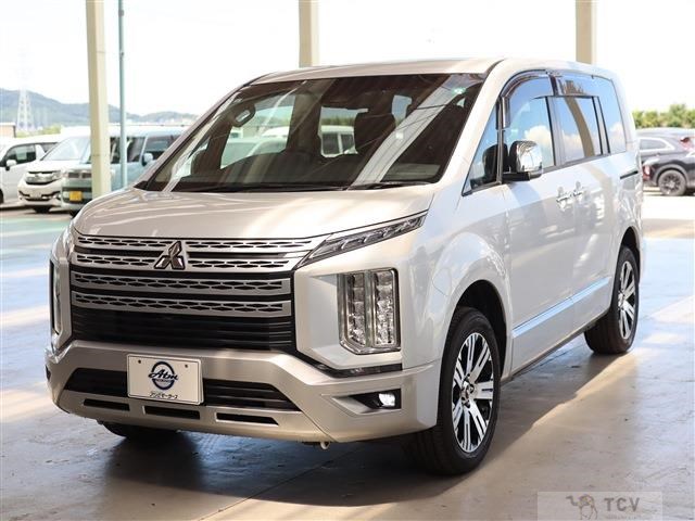 2024 Mitsubishi Delica D5