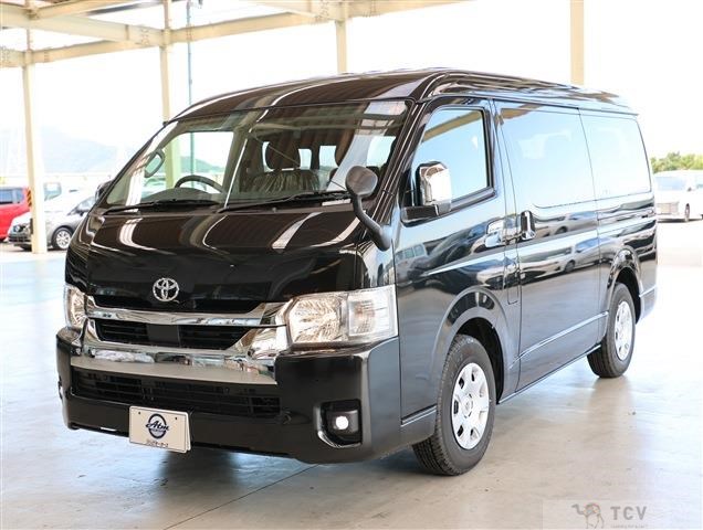 2025 Toyota Hiace Wagon