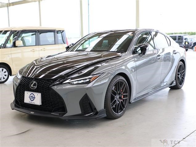 2023 Lexus IS