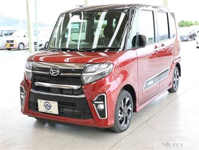 2022 Daihatsu Tanto Custom