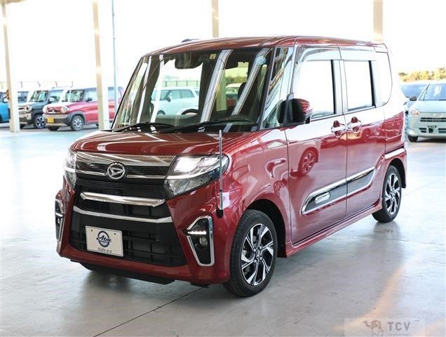 2022 Daihatsu Tanto Custom