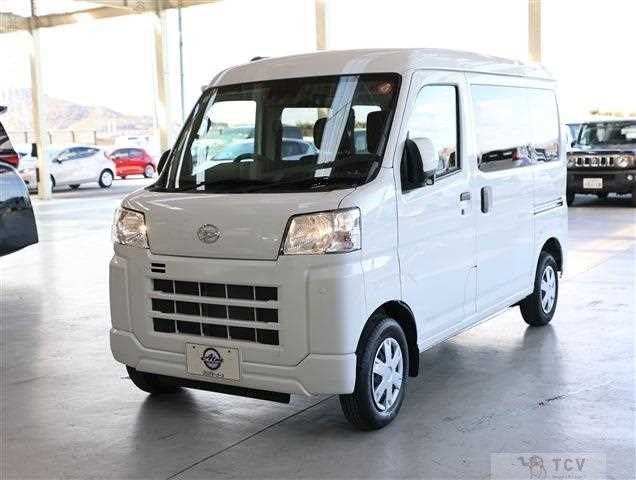 2023 Daihatsu Hijet Cargo