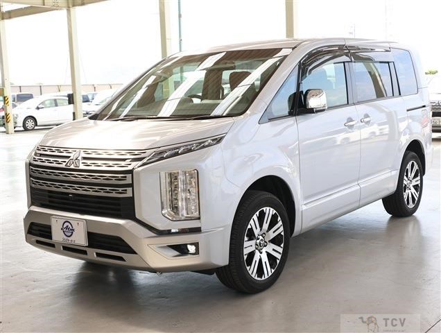 2024 Mitsubishi Delica D5