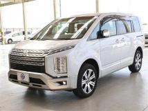 2024 Mitsubishi Delica D5