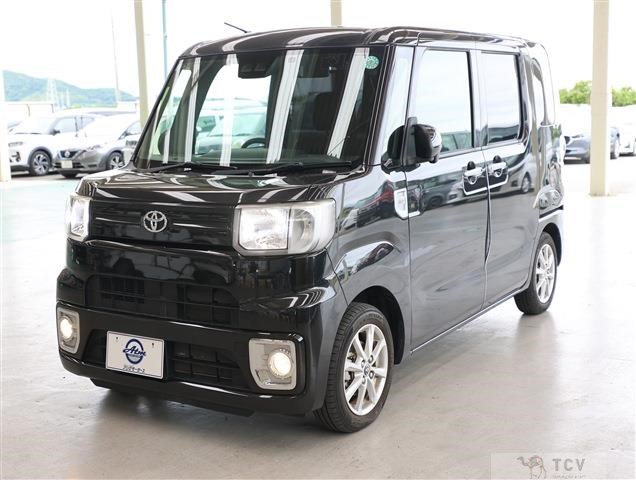 2021 Toyota PIXIS MEGA