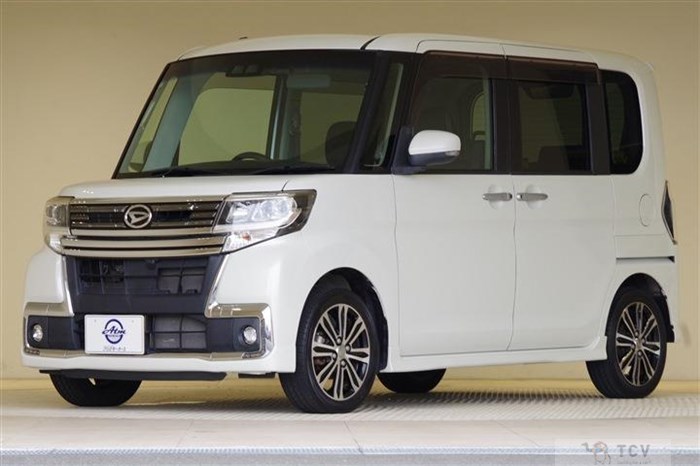 2018 Daihatsu Tanto Custom