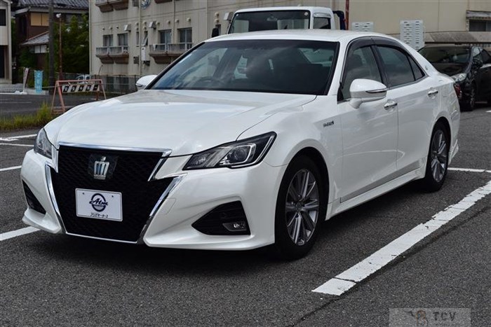 2016 Toyota Crown Athlete Series