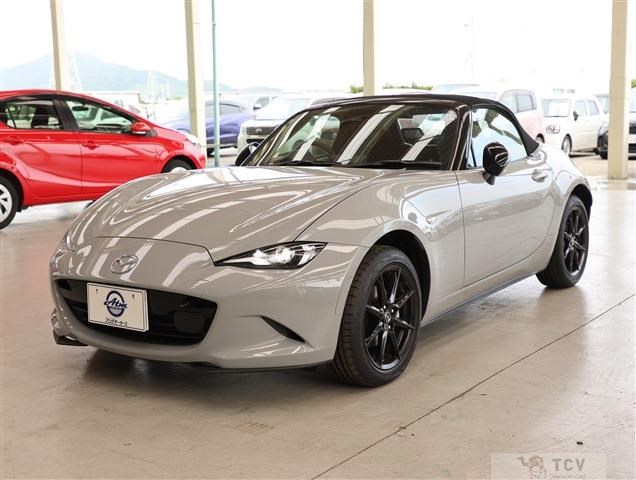 2026 Mazda Roadster