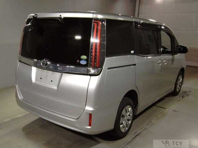 2019 Toyota Noah