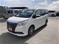 2014 Toyota Noah