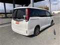 2014 Toyota Noah