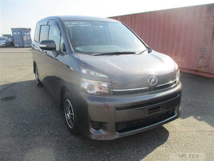 2011 Toyota Voxy
