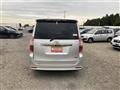 2007 Toyota Noah