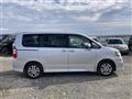 2011 Toyota Noah