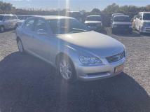 2004 Toyota Mark X