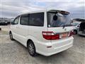2005 Toyota Alphard