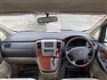 2005 Toyota Alphard