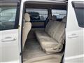 2005 Toyota Alphard