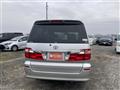 2003 Toyota Alphard