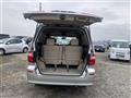 2003 Toyota Alphard