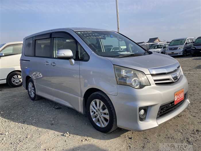2011 Toyota Noah