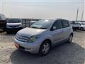 2005 Toyota IST