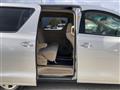 2013 Toyota Alphard