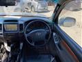 2005 Toyota Prado