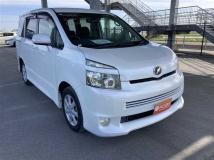 2009 Toyota Voxy