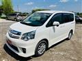 2011 Toyota Noah