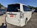 2009 Toyota Voxy