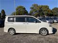 2009 Toyota Voxy