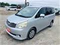 2010 Toyota Noah