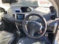 2002 Toyota IST