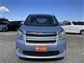 2009 Toyota Noah