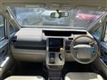 2009 Toyota Noah