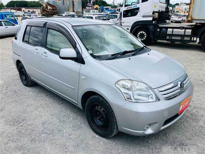 2008 Toyota Raum