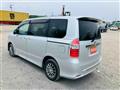 2009 Toyota Noah