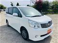 2013 Toyota Noah